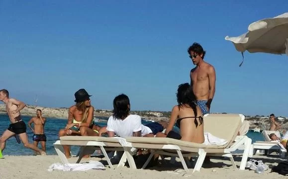 PHOTOGALLERY/ Inzaghi in vacanza a Formentera. Con lui anche Abate e Matri