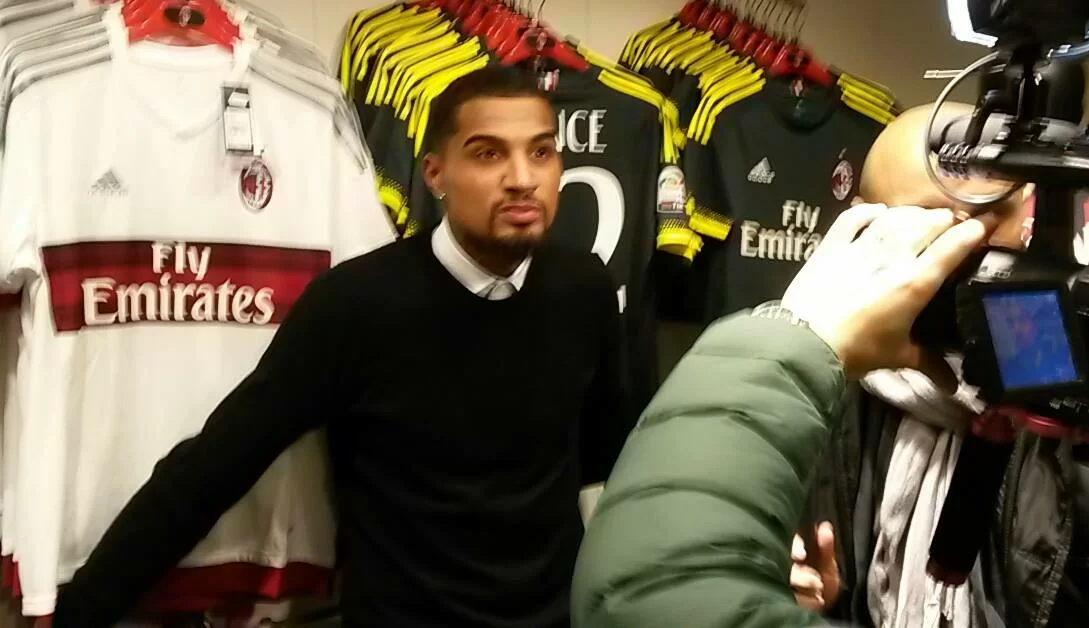 Boateng a <i>SM</i>: “Siamo un gruppo unito, pensiamo al Genoa. Voglio guadagnarmi la conferma. Se ho i 90′? Non lo so, dovrei provare…”