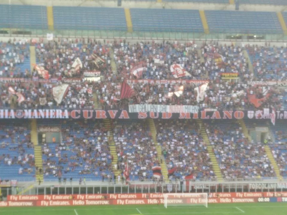 La Curva Sud: “Via Galliani dal nuovo Milan”