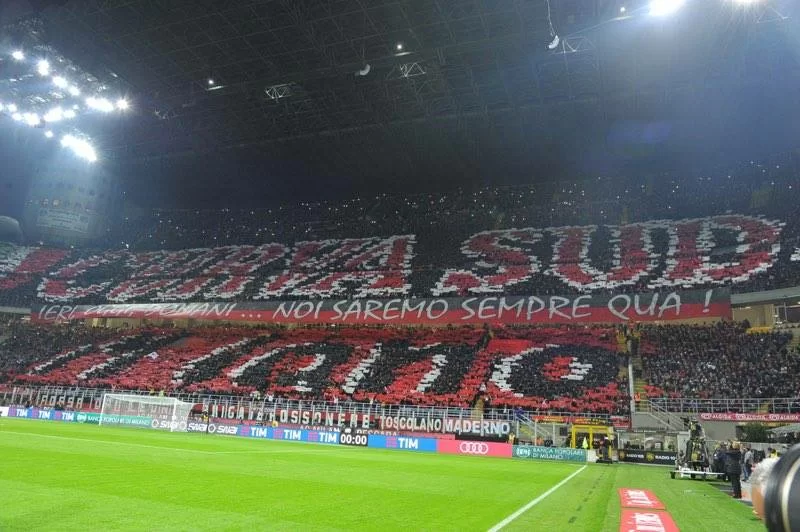 C’è tanta voglia di Milan in Europa: stasera a San Siro pronta la carica dei 65mila