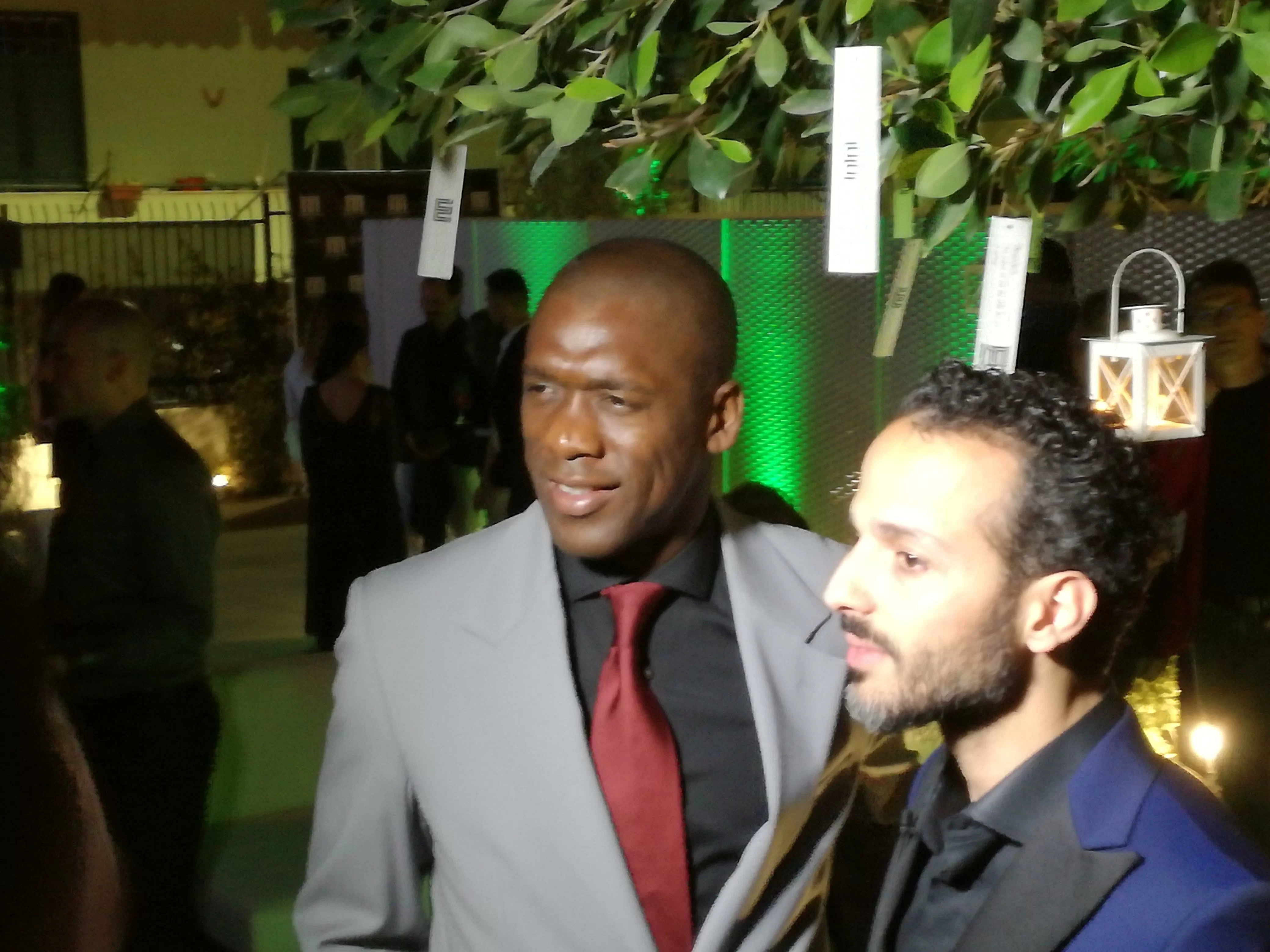 SM FOTO/ Seedorf in Campania per affari: ha aperto un locale a Torre del Greco