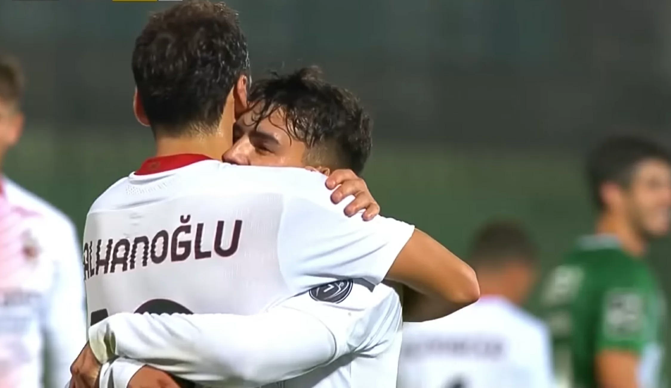 Verso Milan-Roma, i convocati. C’è Calhanoglu