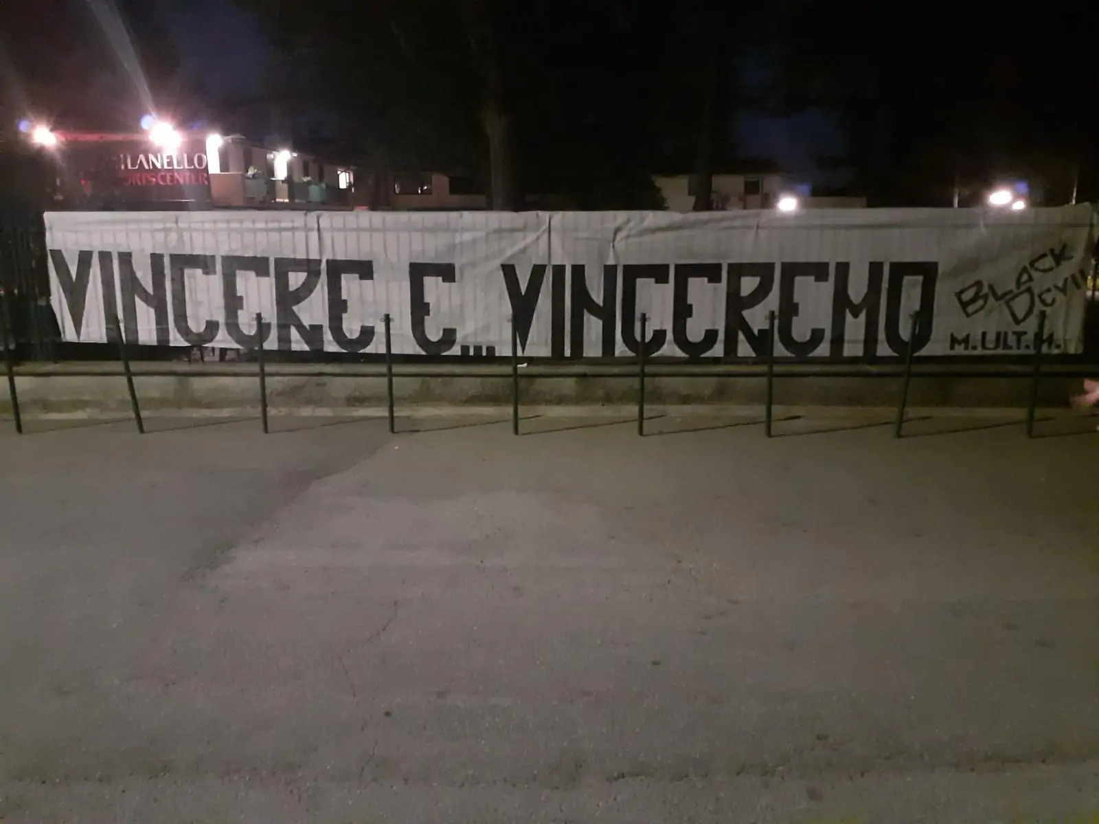 Esclusiva SM – Striscione e comunicato dei Black Devil: la situazione