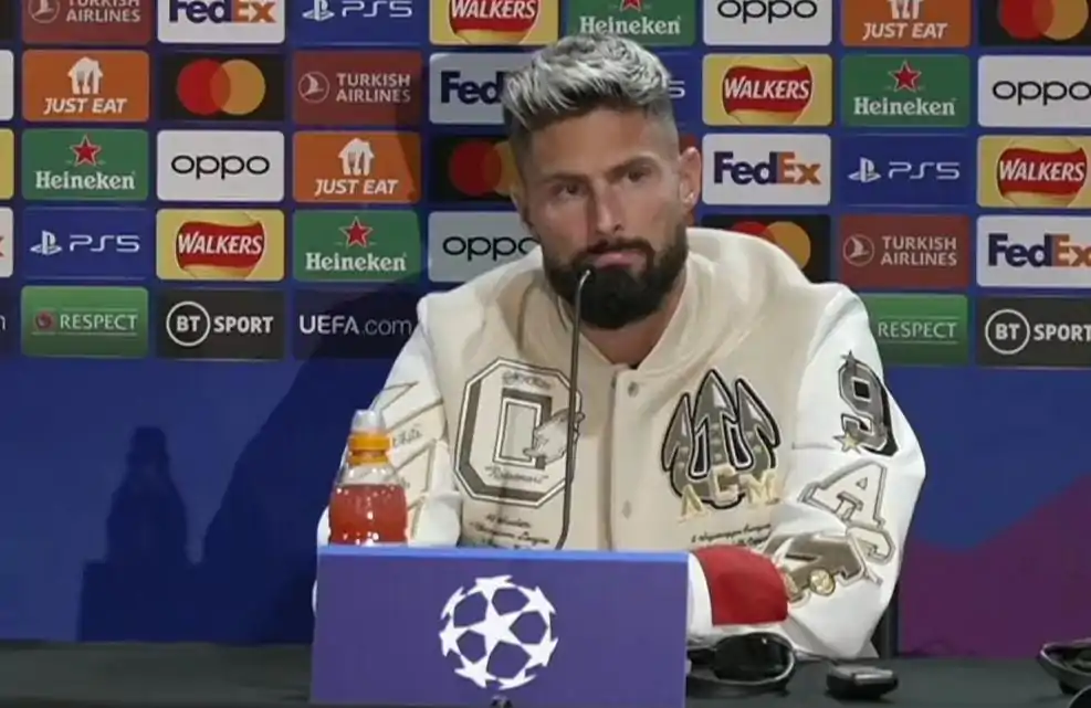 Giroud: “Sono orgoglioso di essere al Milan. Vogliamo farlo in questa Champions!”