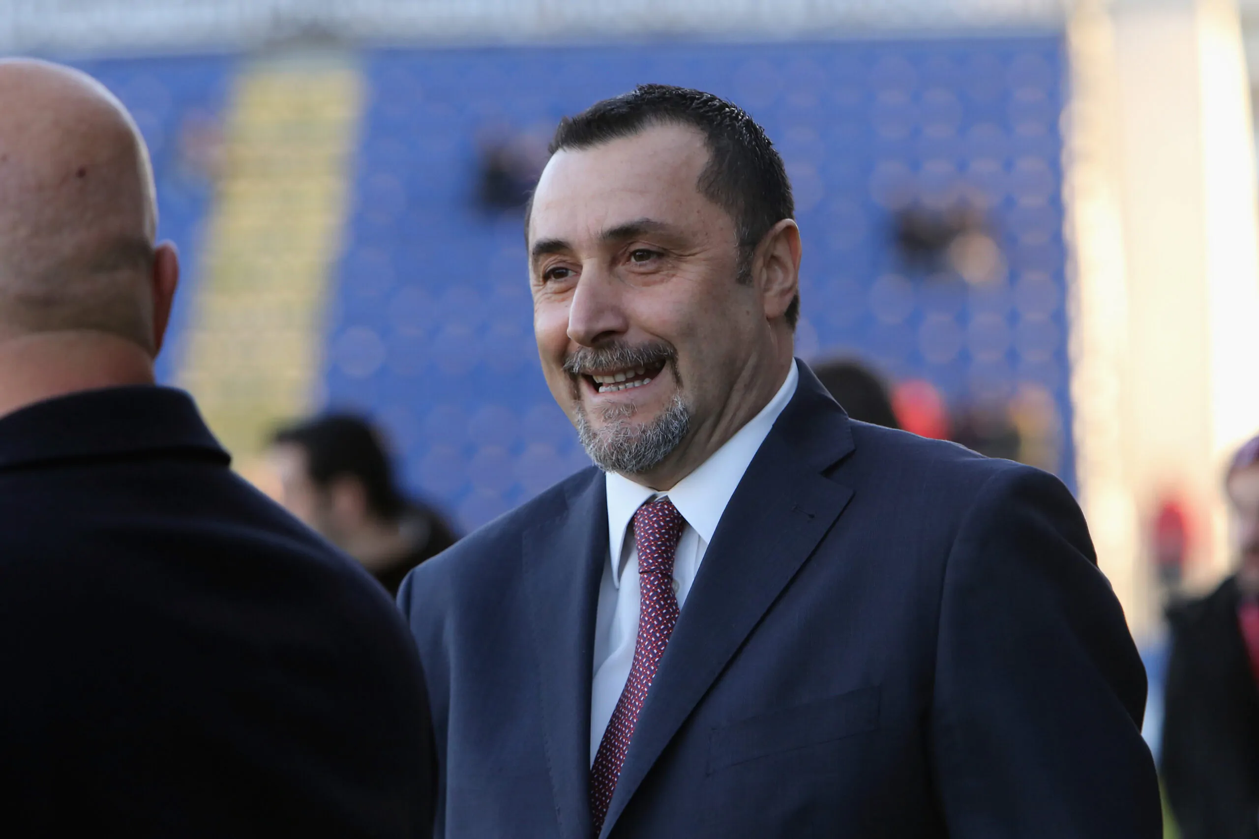 Follia di Mirabelli, lite con un tifoso e aggressione: l’accaduto!