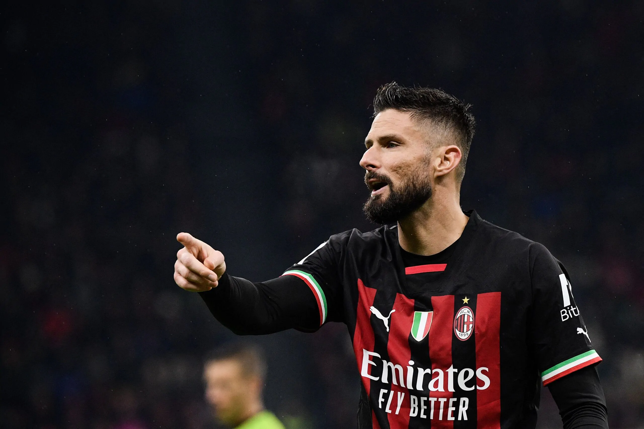 Giroud esce alla scoperto: “Rinnovo con il Milan? So già cosa farò in alternativa!”