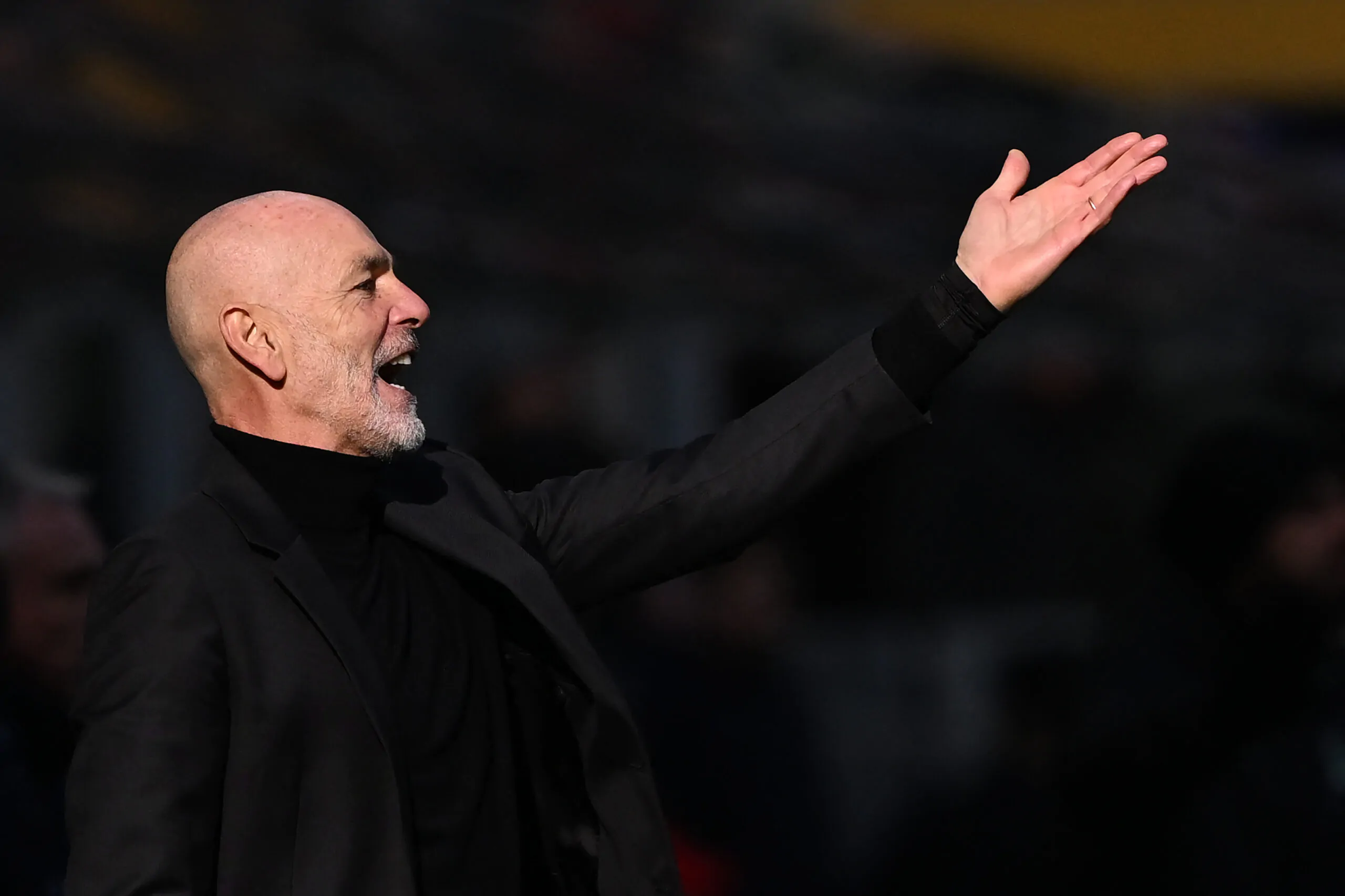 Aria di derby, cambia la routine prepartita del Milan: la scelta di Pioli