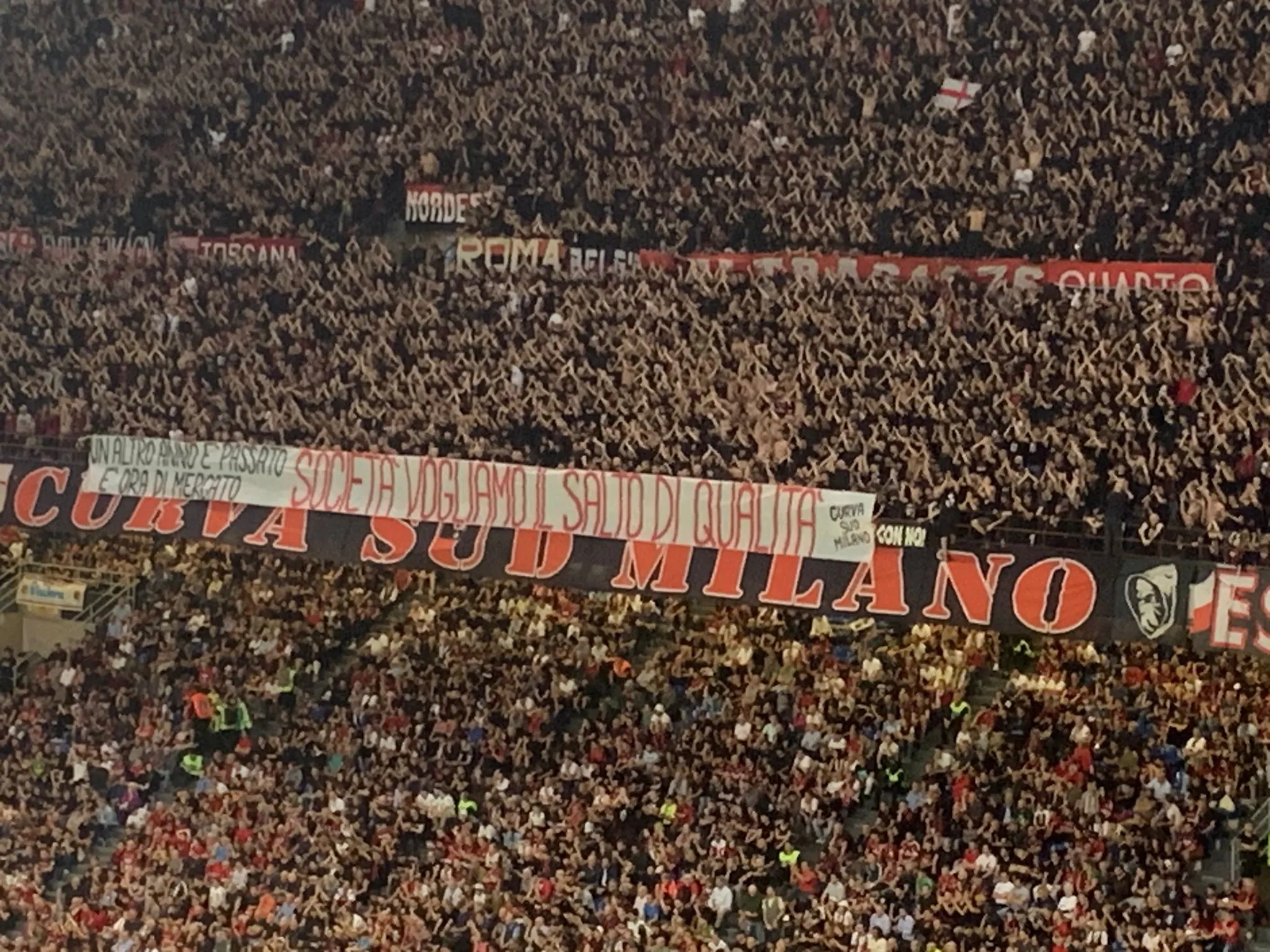 Addio Maldini, la Curva Sud dice la sua: il comunicato