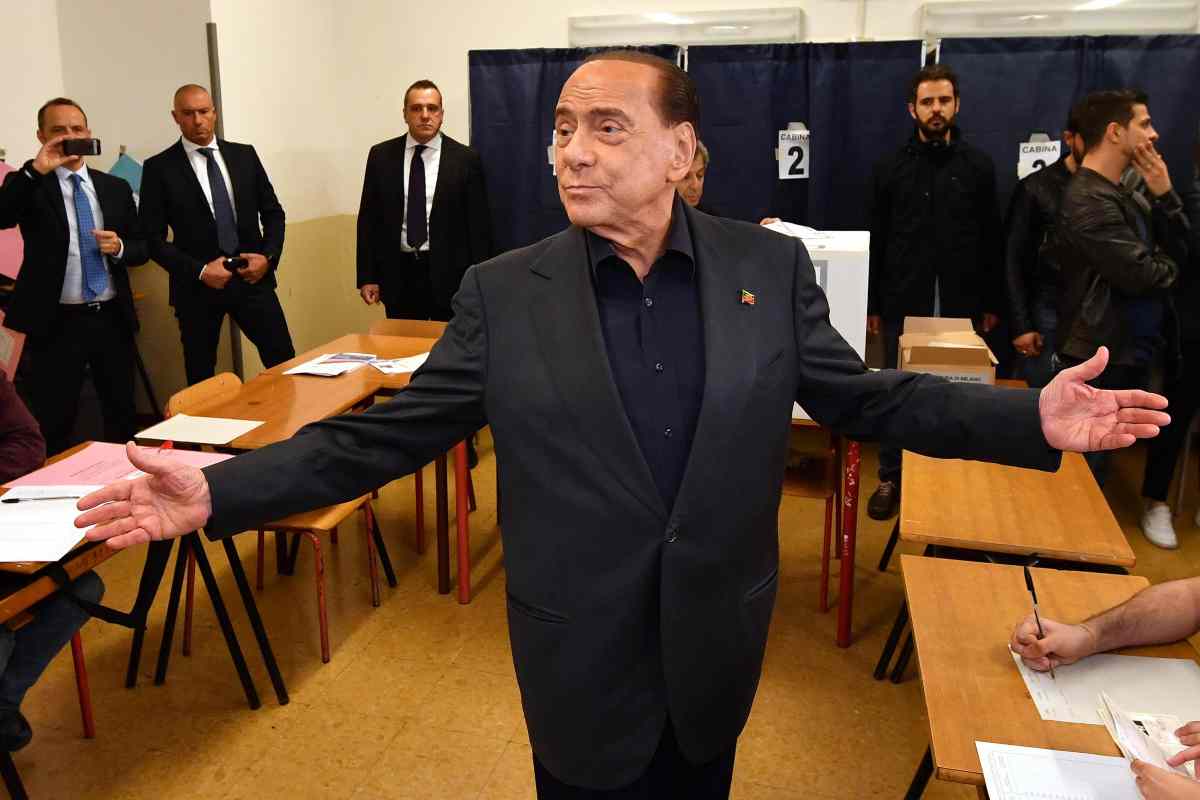 Berlusconi e l'elogio di Pioli