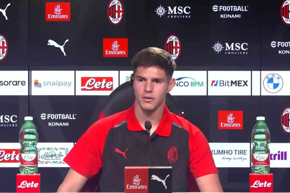 Pellegrino in conferenza: “Sono qui per imparare”, poi l’elogio a Maldini