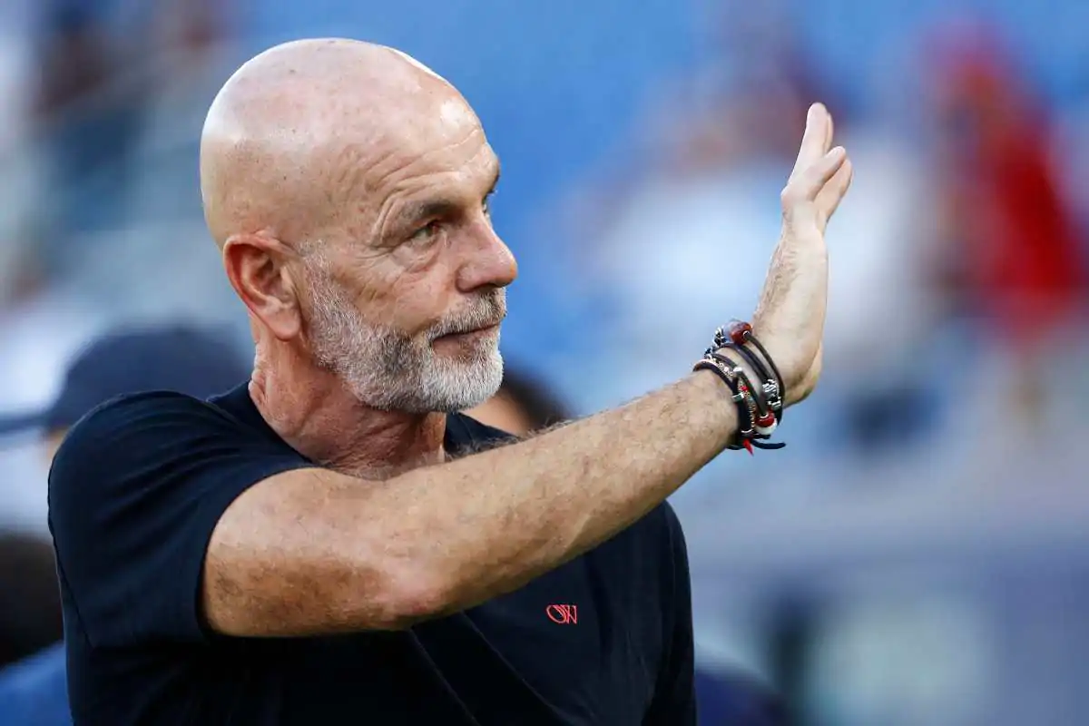 Pioli, allenatore del Milan, non ha convocato Mattia Caldara per la prima partita di campionato, il difensore è pronto a partire.