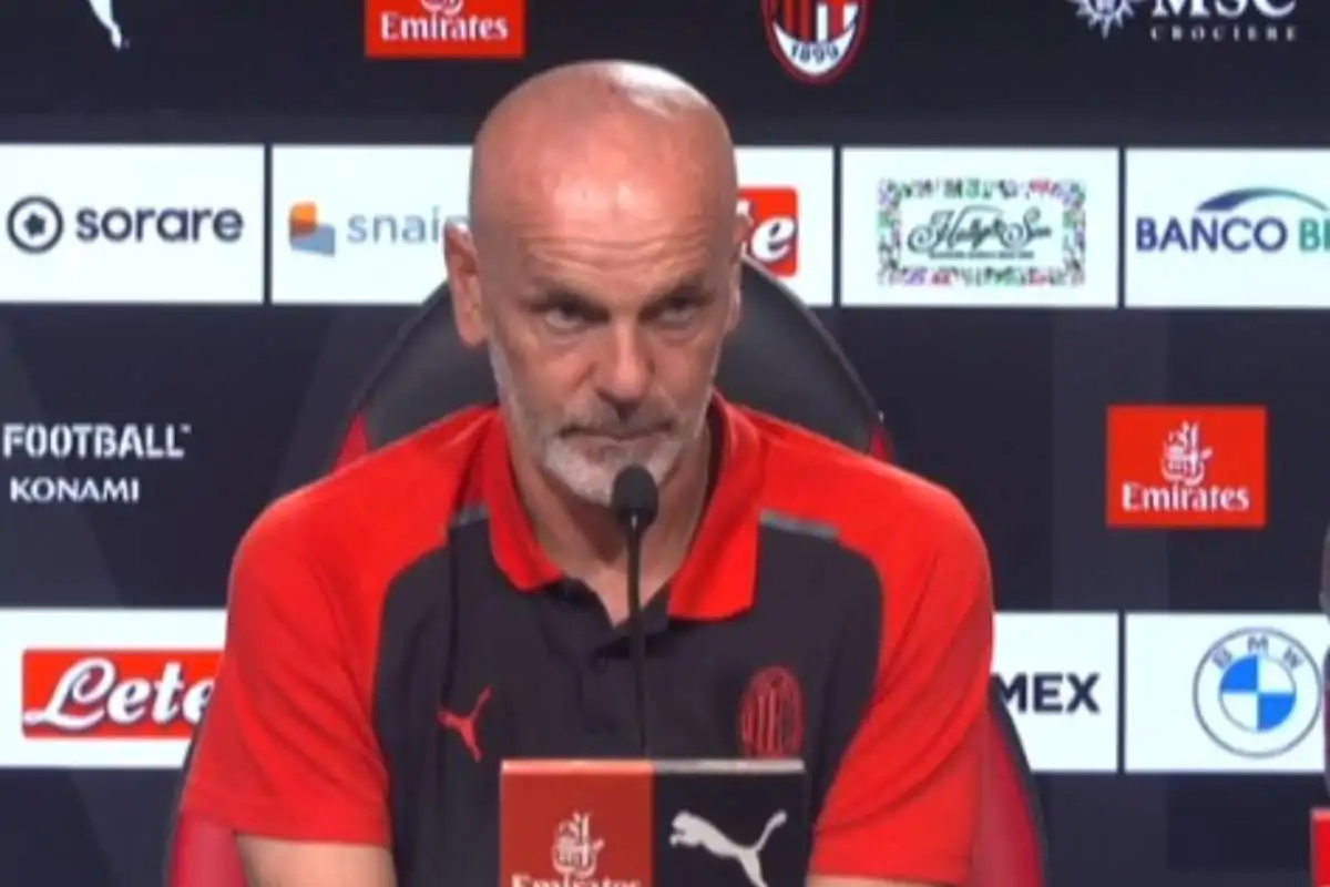 Pioli in conferenza stampa