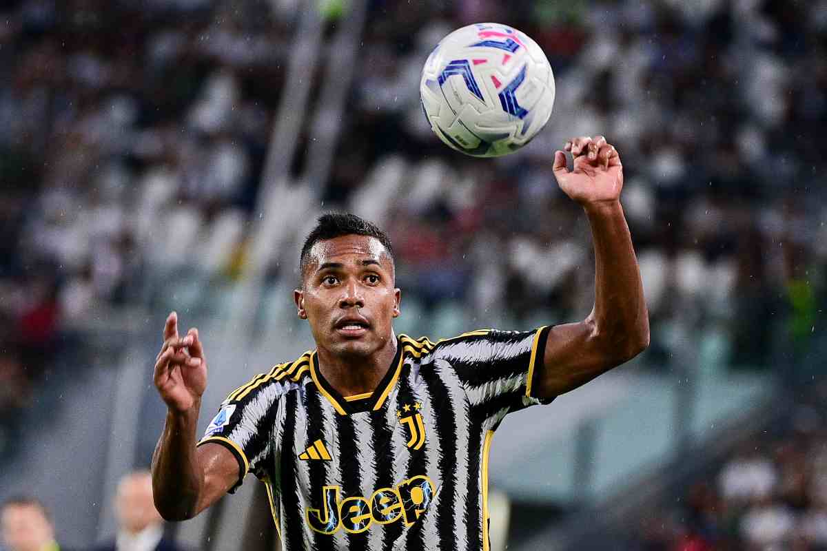 Infortunio Alex Sandro