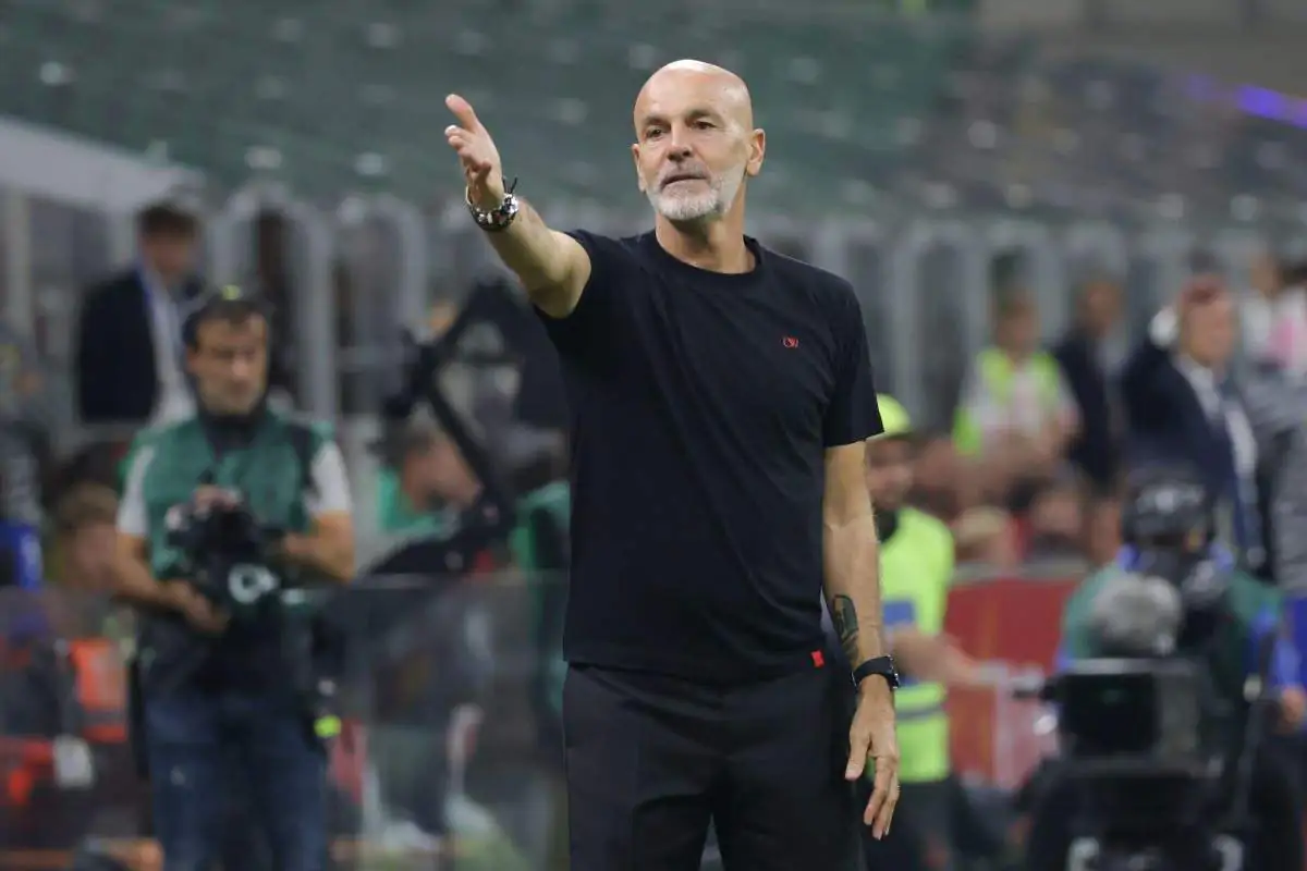 Pioli critico in conferenza