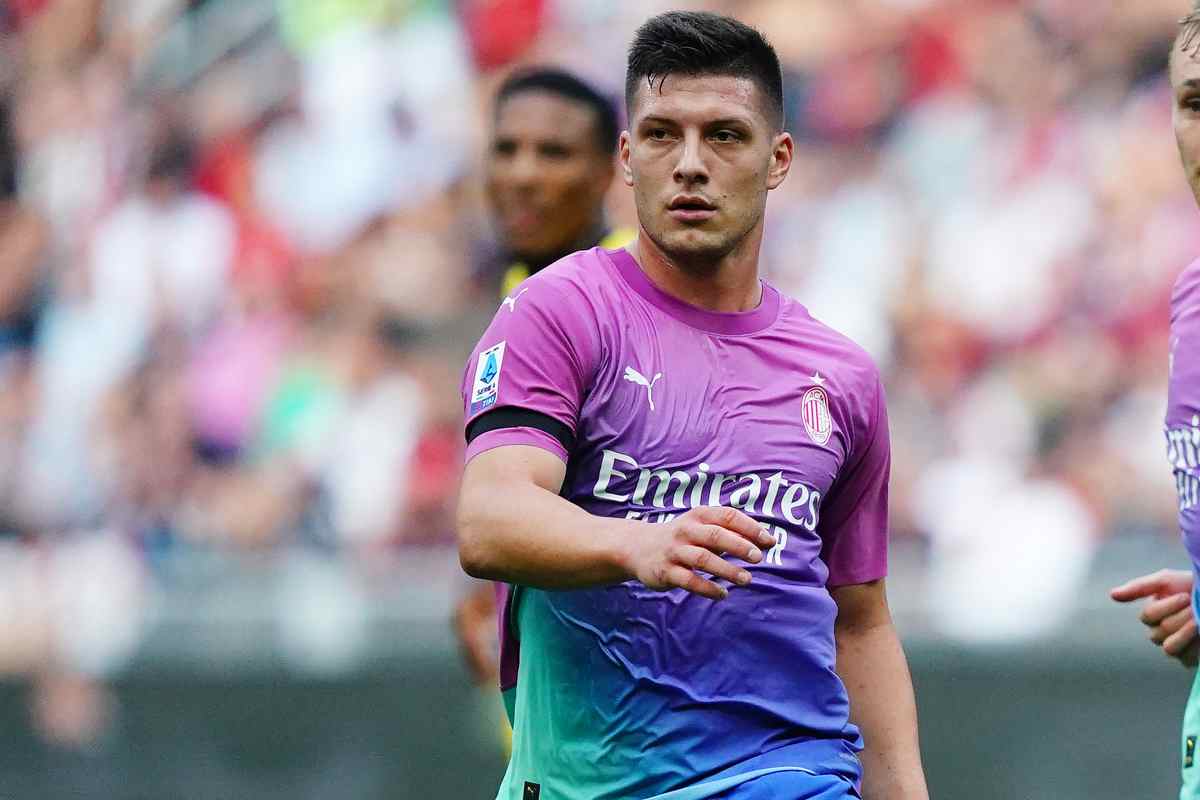 Jovic titolare contro la Fiorentina