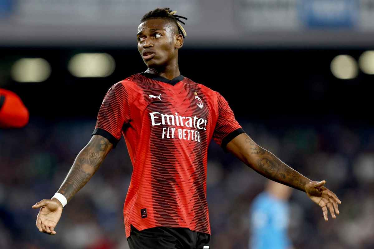 PSG e Liverpool su Leao: le condizioni per l'acquisto