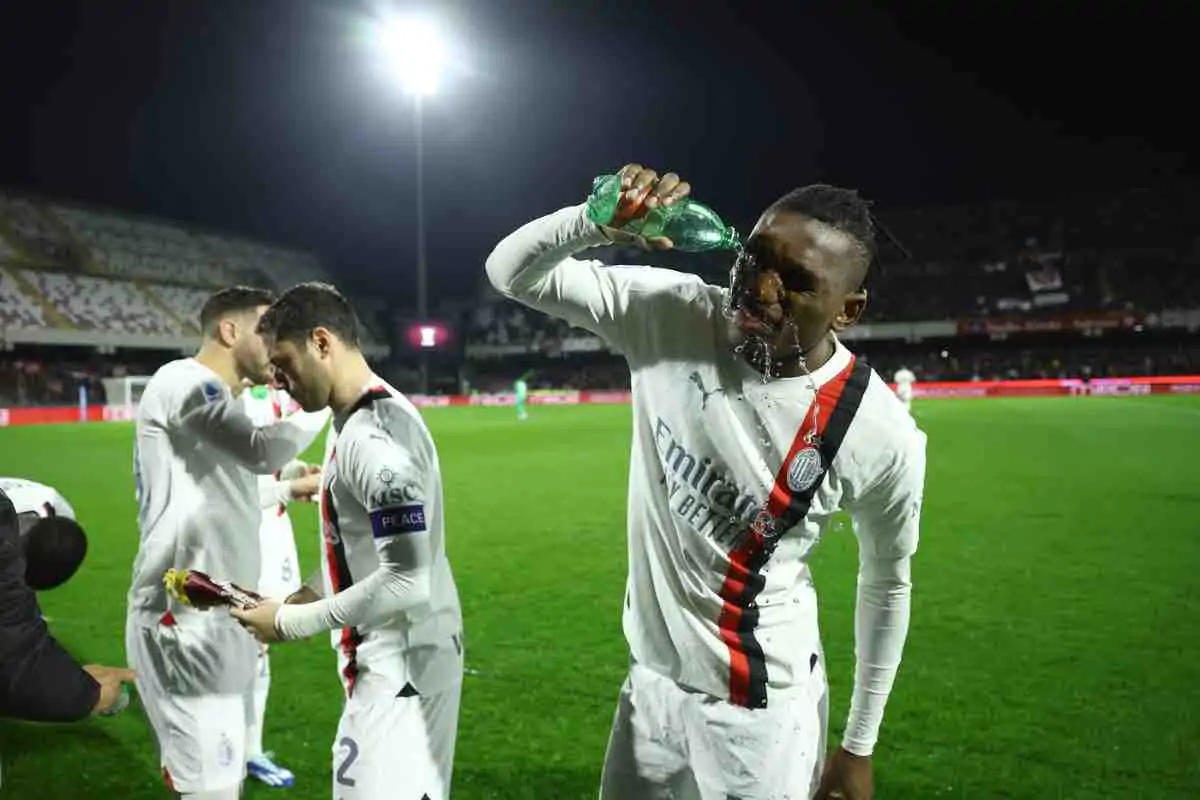 Bufera in Salernitana-Milan