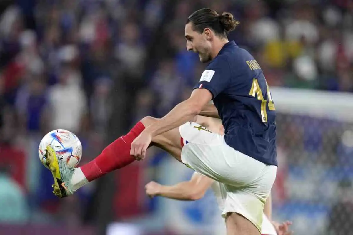 Rabiot sul connazionale Maignan