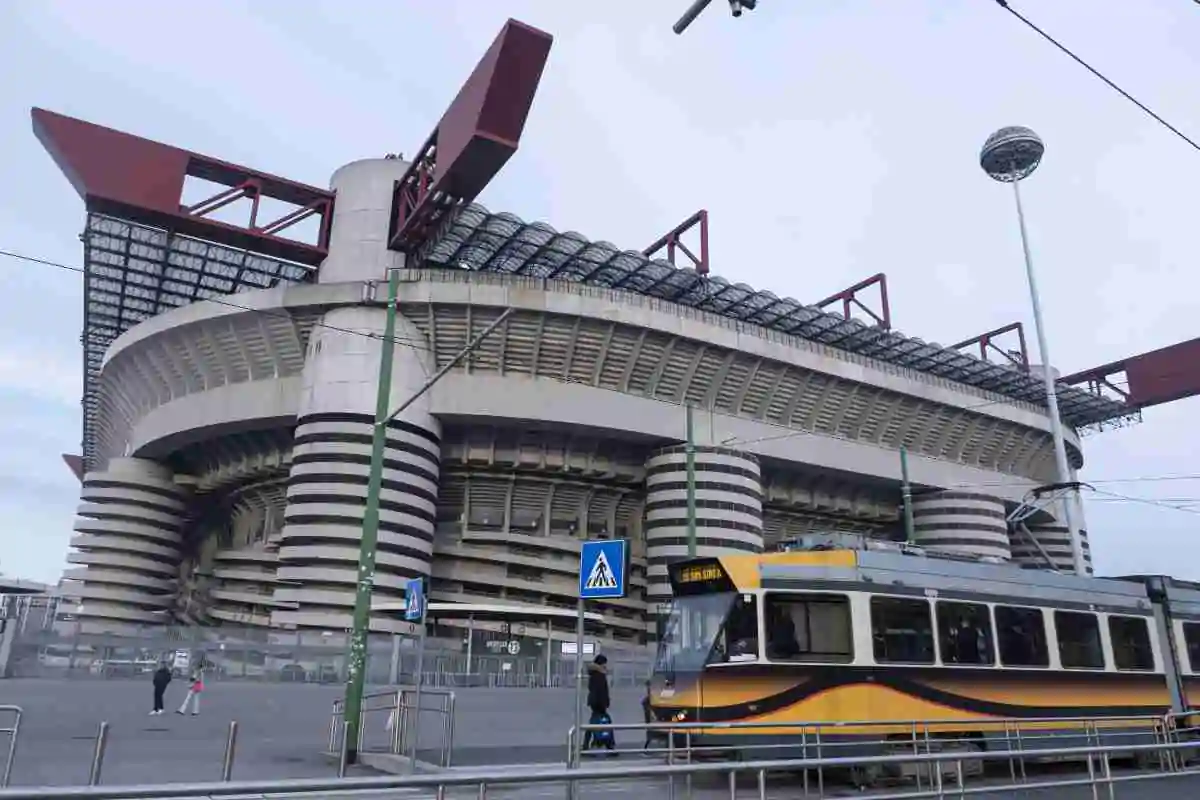 Ristrutturazione San Siro, Sala non demorde: svelati i costi dell’operazione