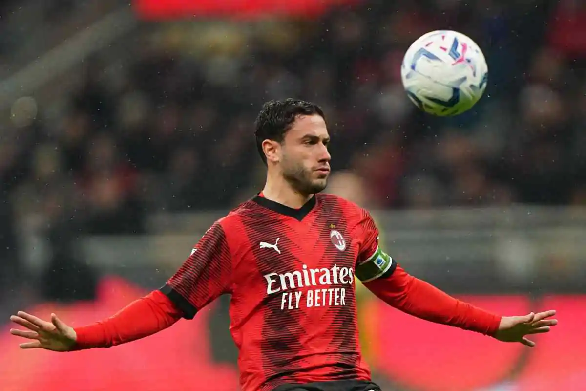 Calabria elogia Giroud e si non si sbilancia sul futuro allenatore