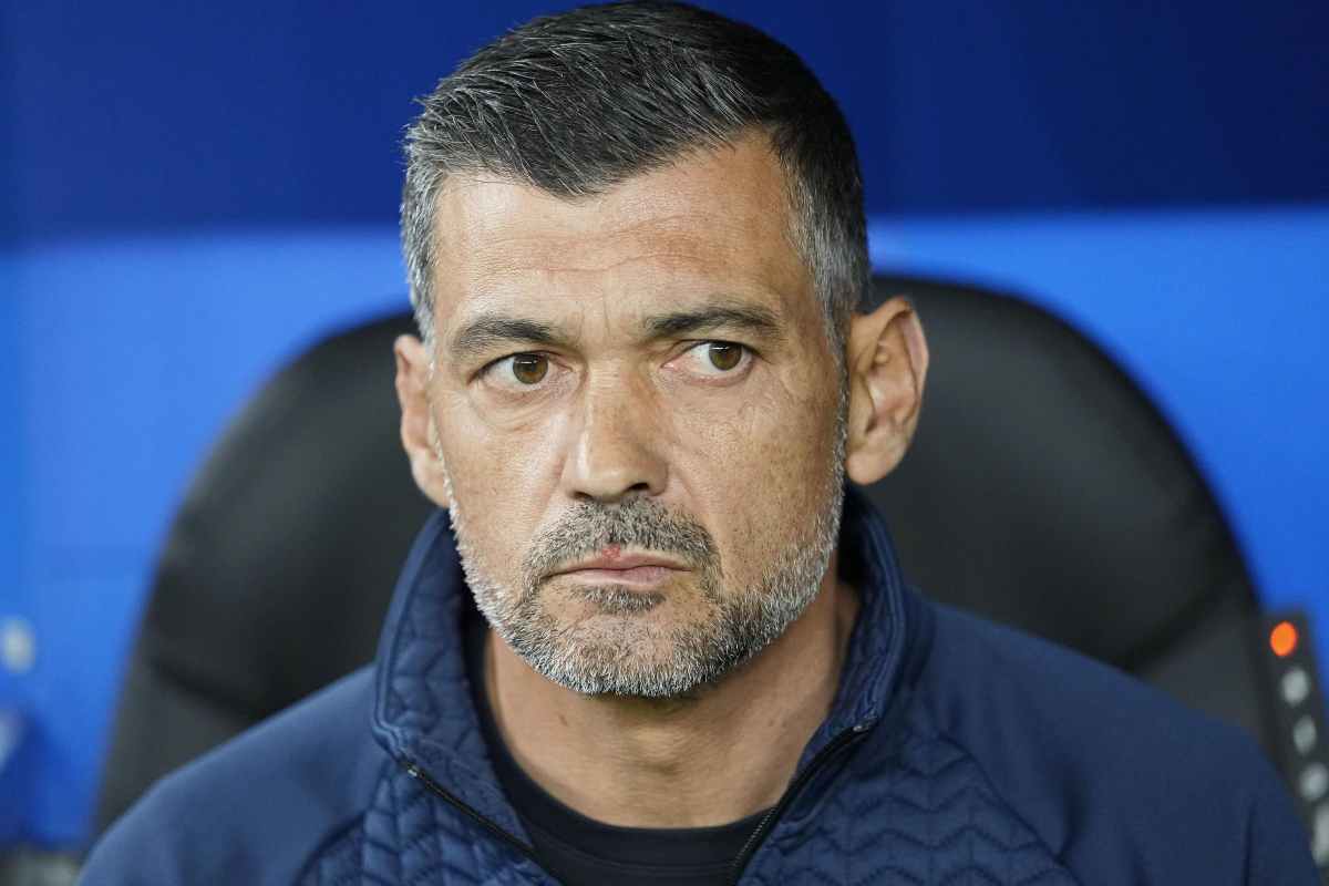 Milan, l'allenatore lascia la panchina; la notizia