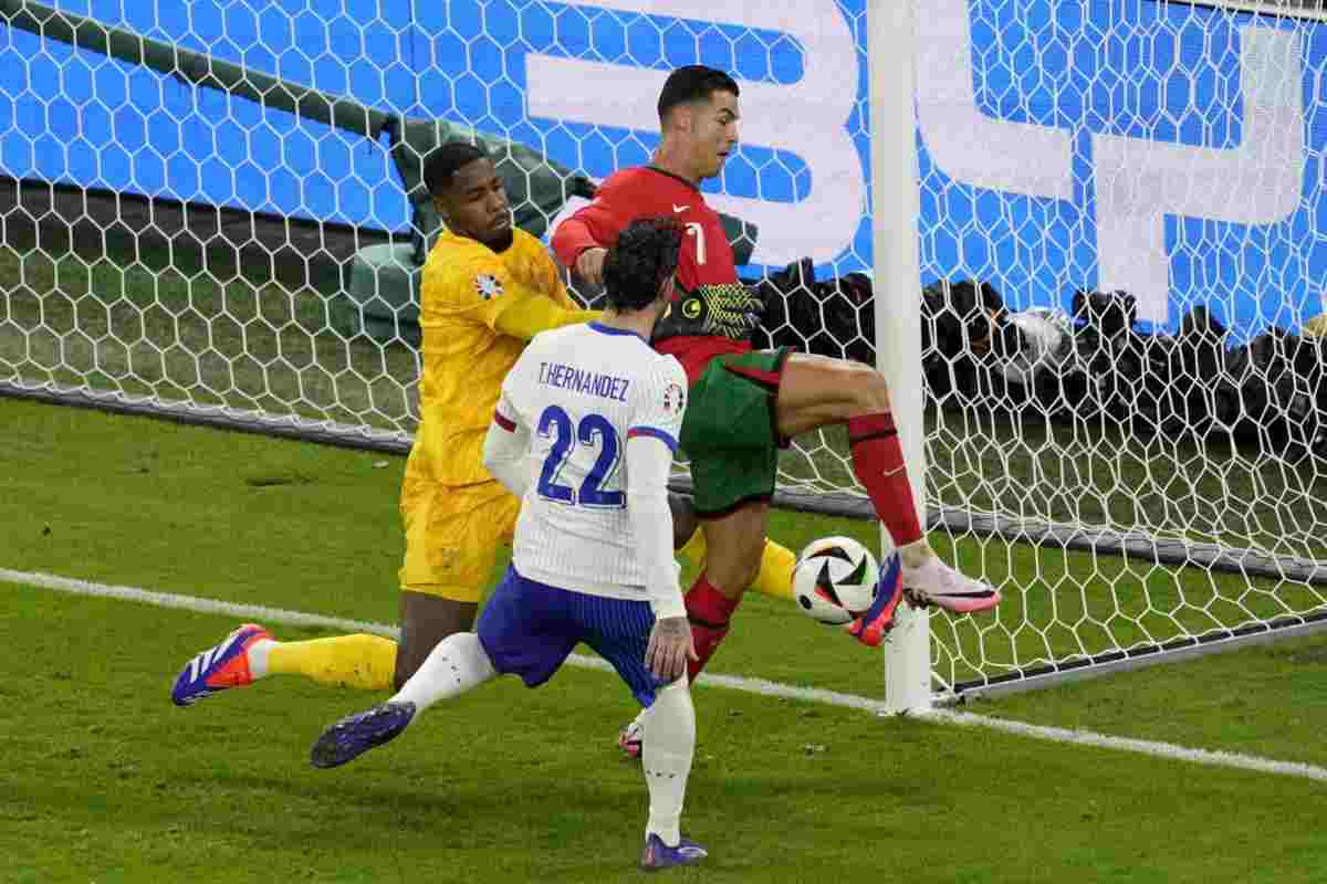 Theo Hernandez trasforma l'ultimo rigore e spedisce la Francia in semifinale a Euro 2024: eliminato il Portogallo