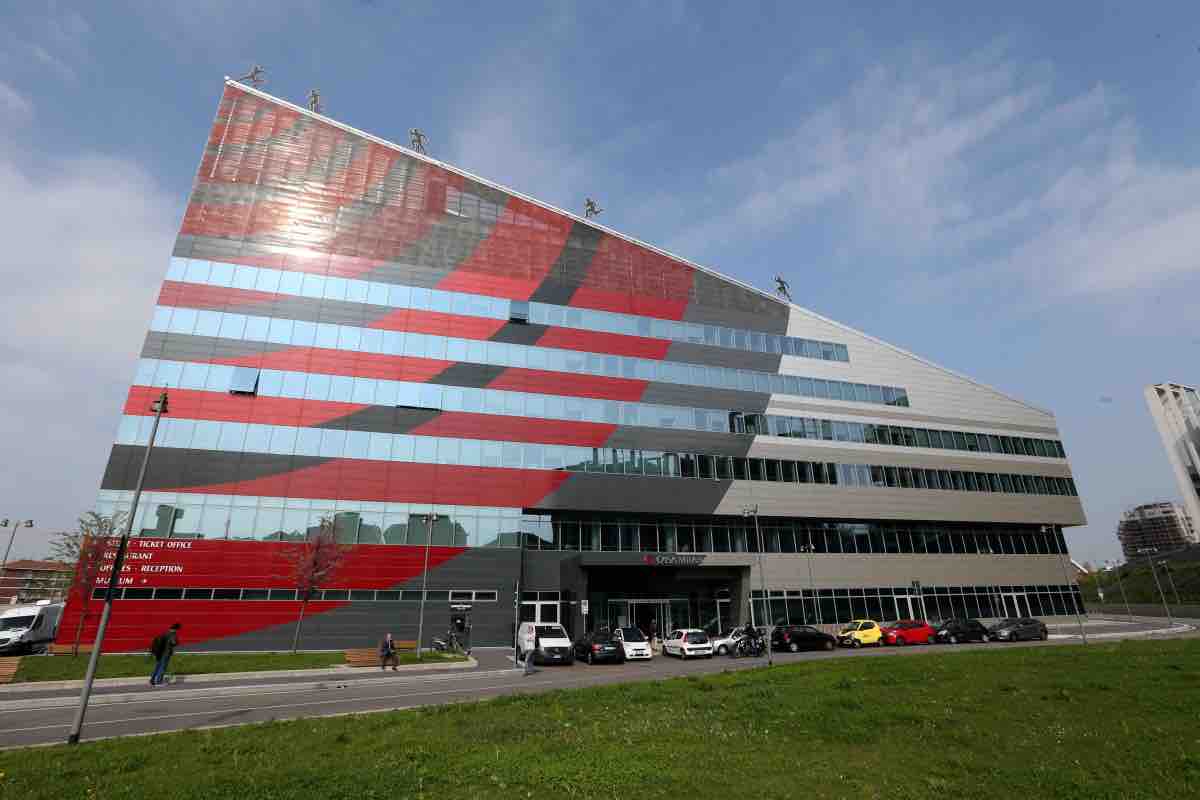 Cessione ufficializzata in casa Milan