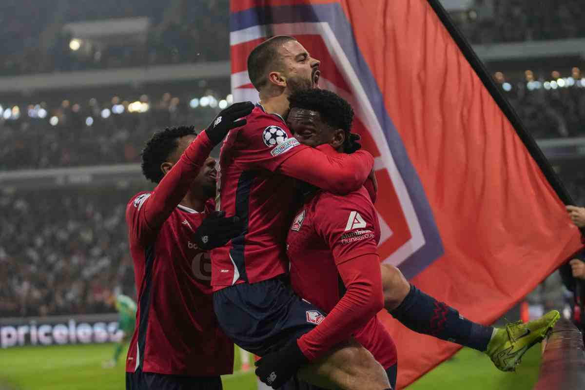 Lille esulta dopo un gol