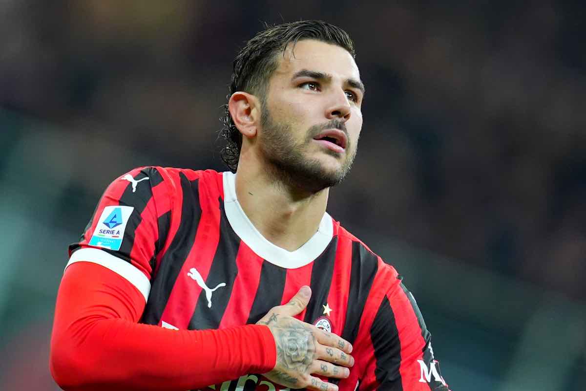 Theo valuta l'addio dal Milan 